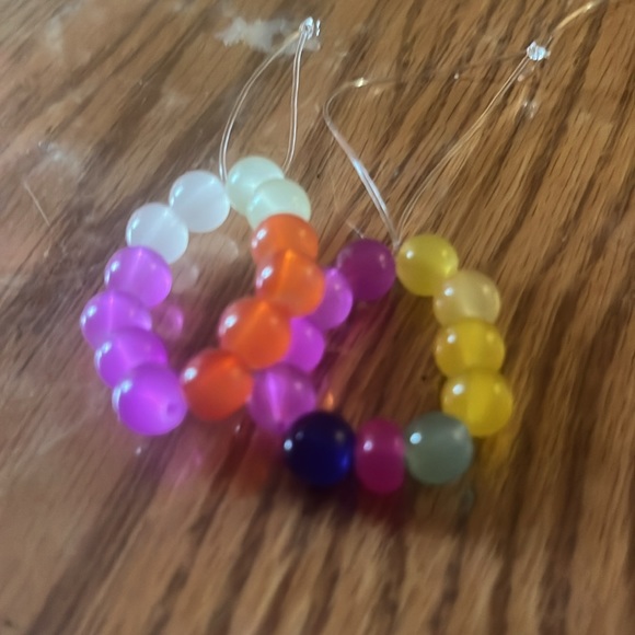 Handmade beaded keychains - Picture 4 of 5